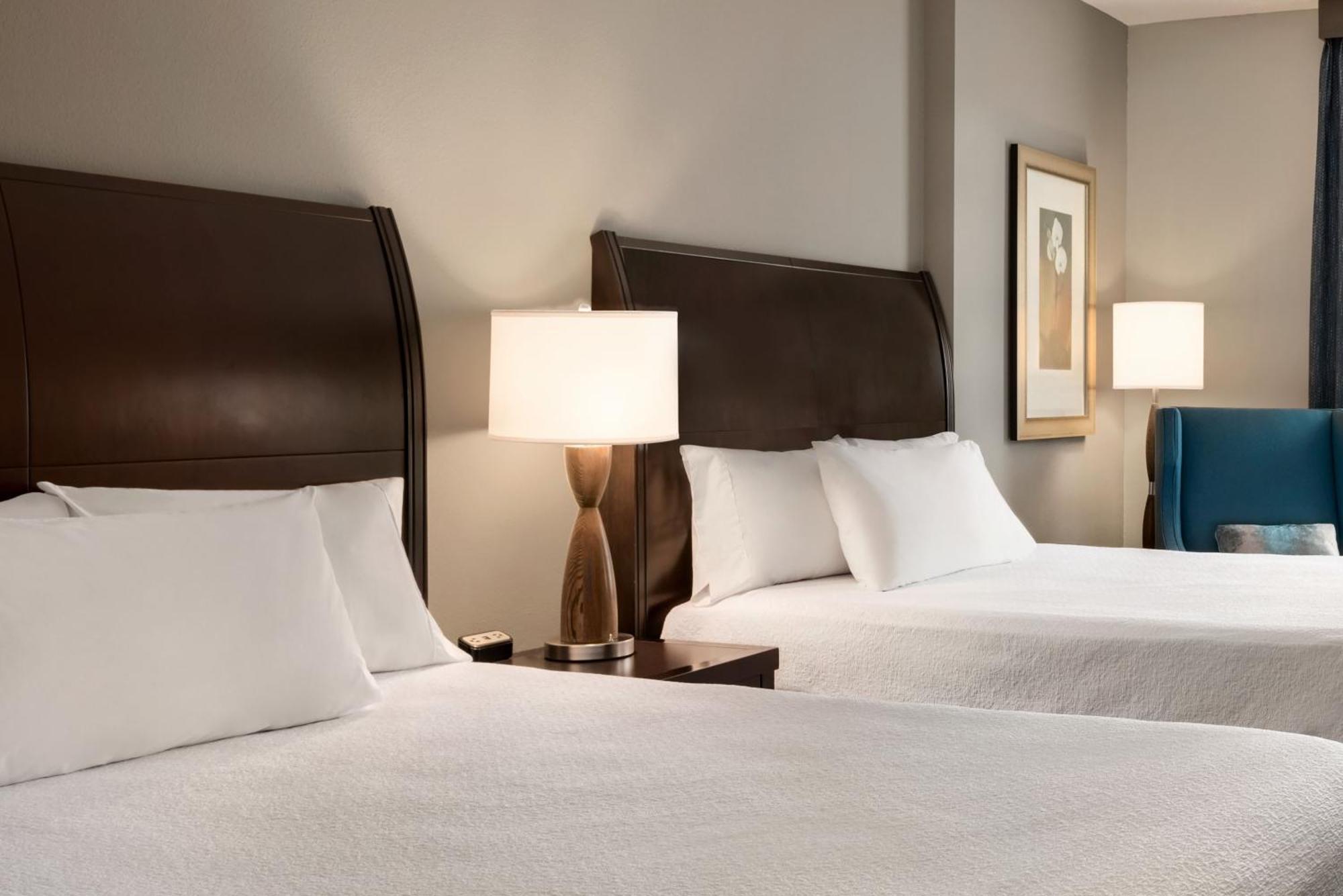 Hilton Garden Inn Minneapolis Downtown Dış mekan fotoğraf