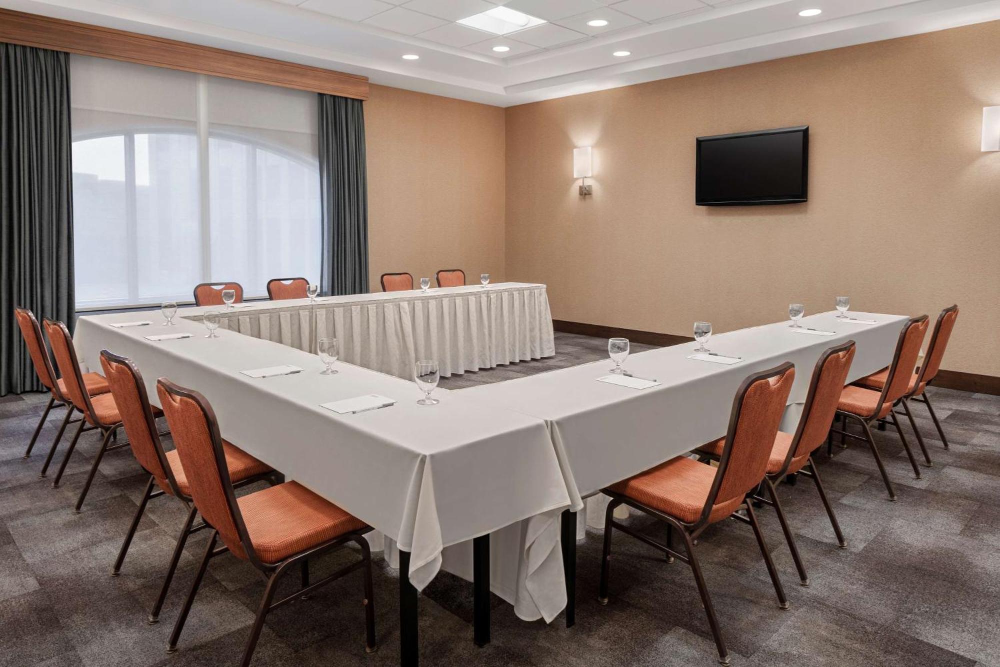Hilton Garden Inn Minneapolis Downtown Dış mekan fotoğraf