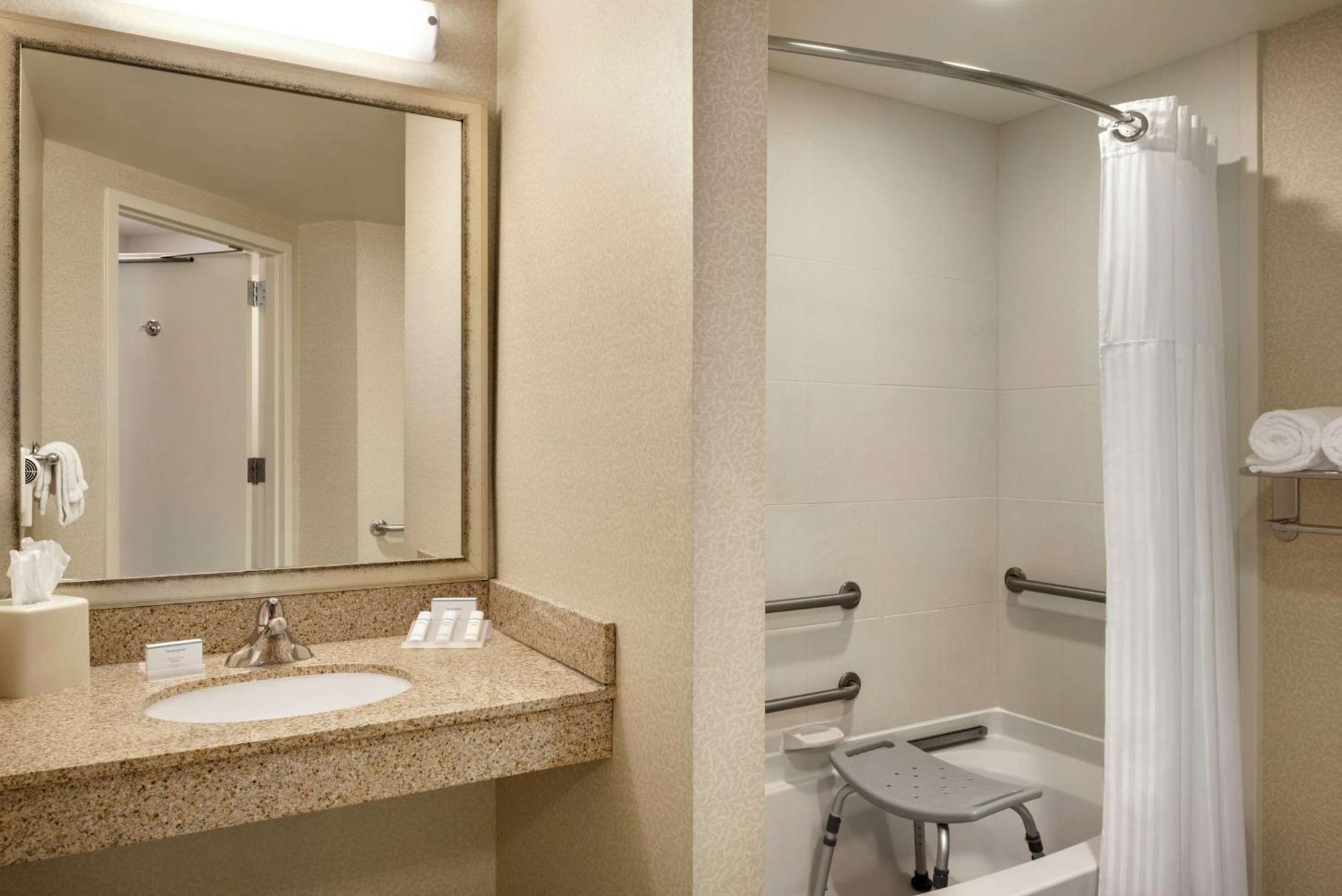 Hilton Garden Inn Minneapolis Downtown Dış mekan fotoğraf