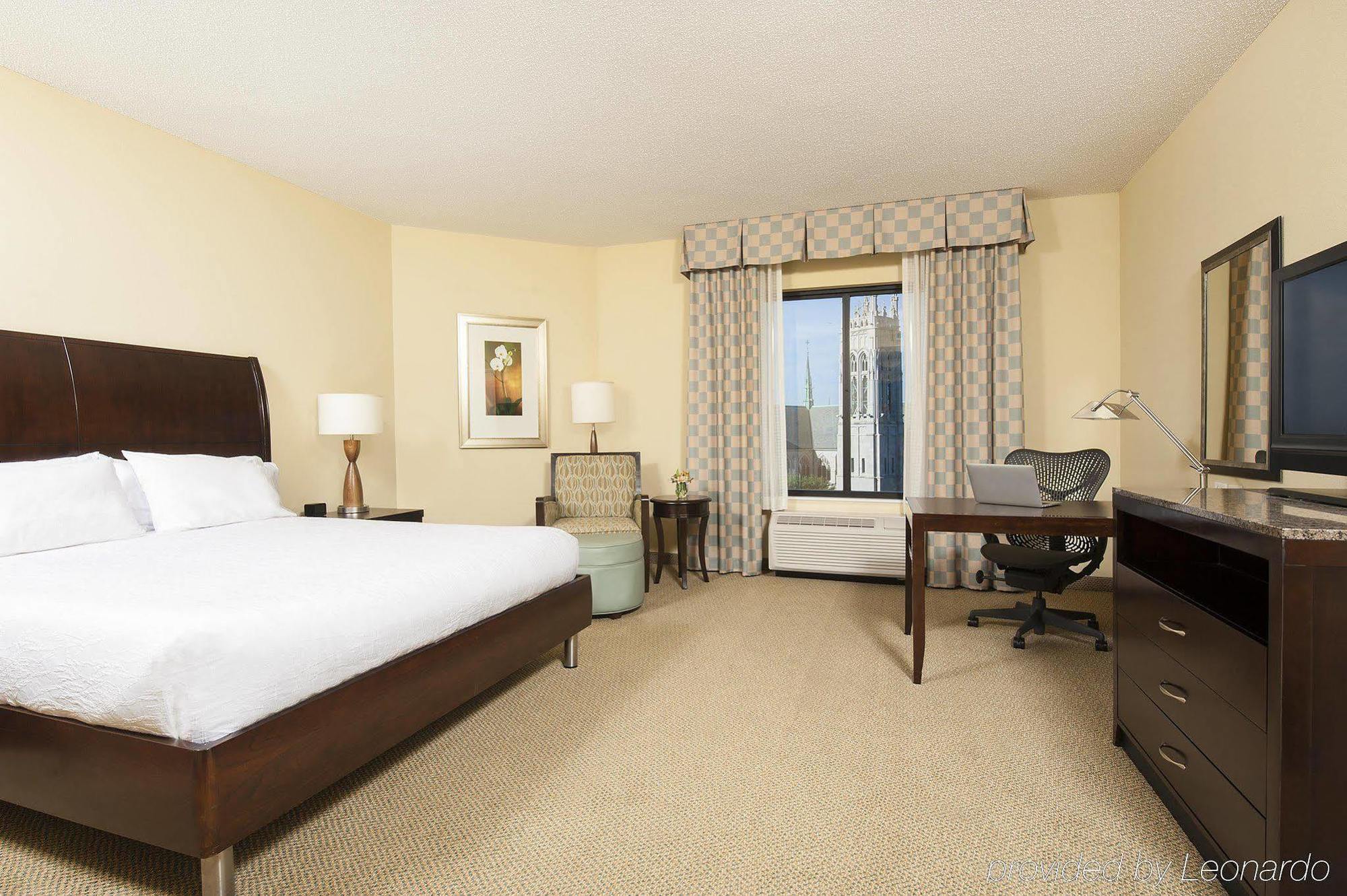 Hilton Garden Inn Minneapolis Downtown Dış mekan fotoğraf