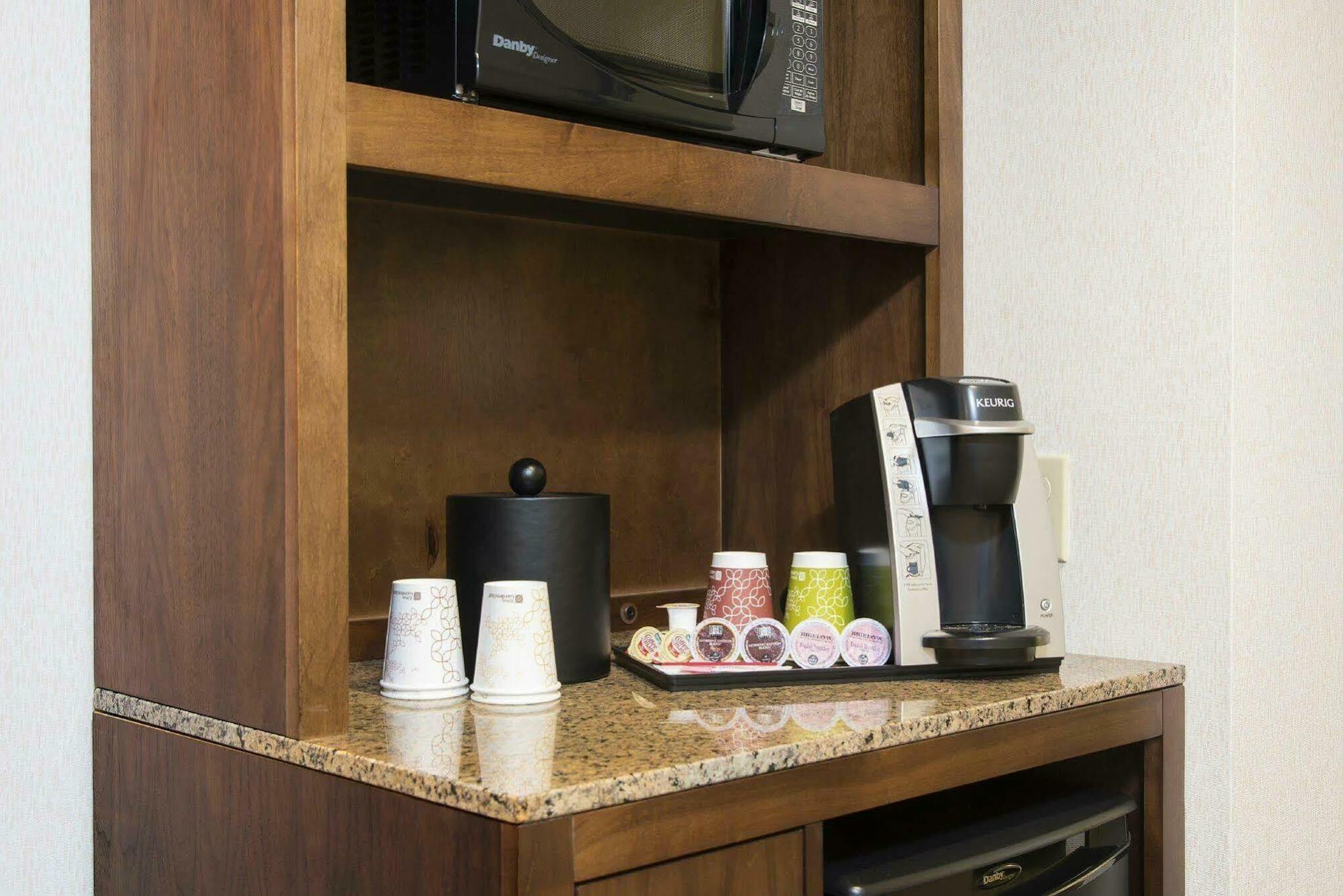 Hilton Garden Inn Minneapolis Downtown Dış mekan fotoğraf